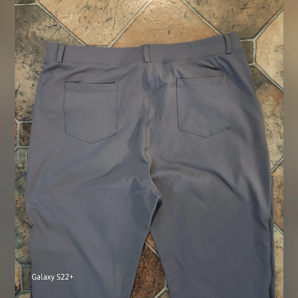 BALEAF GRAY PANTS WOMEN'S SZ 2XL.